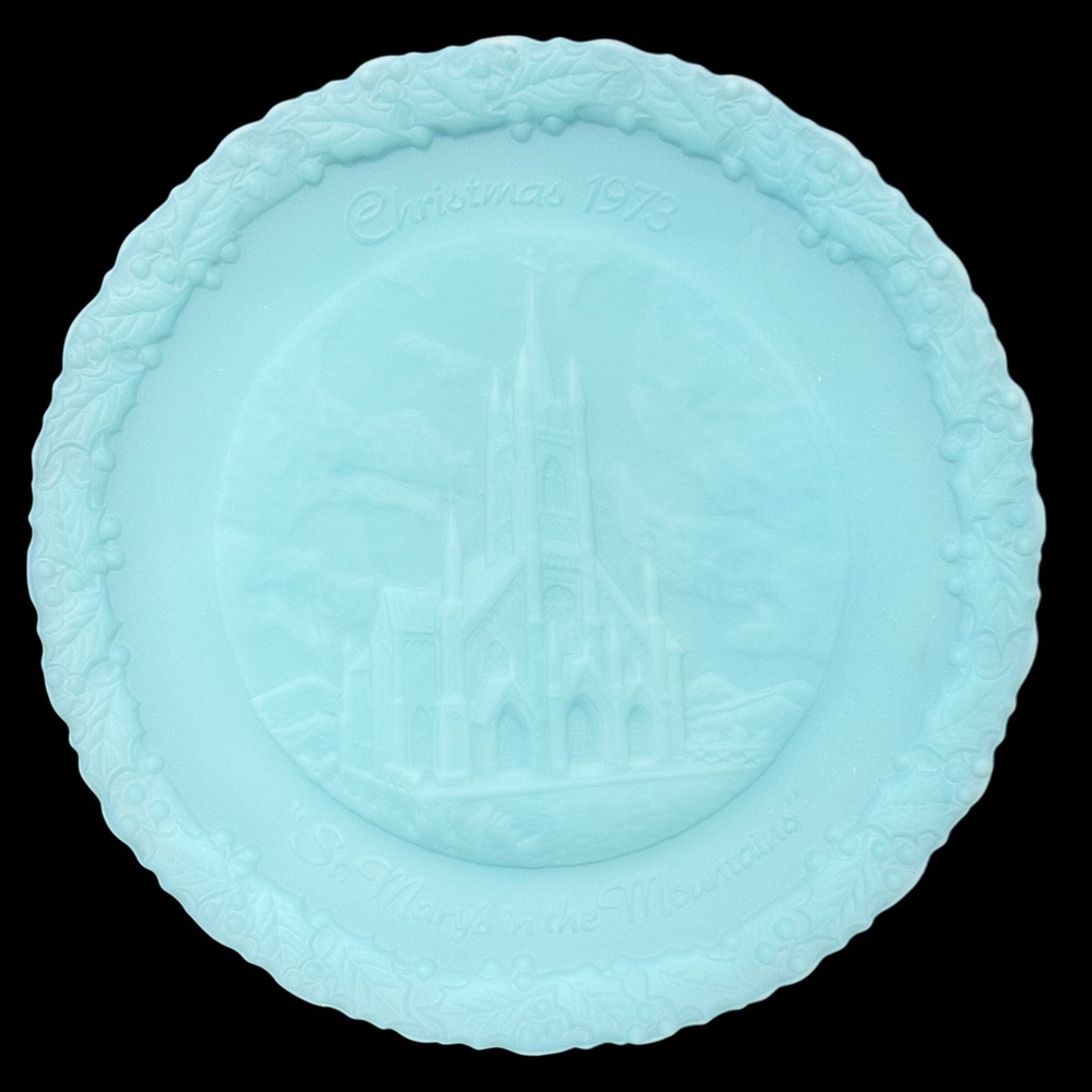 Fenton 1973 Christmas in America No 4 St Marys in the Mountains Blue Satin Plate